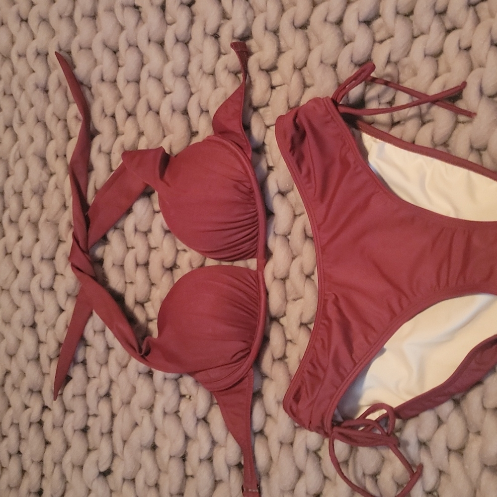 Cute venus bikini